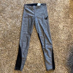 Women’s Nike Pro Leggings